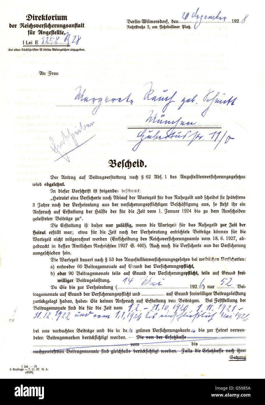 Documents, écrits officiels, décisions, réponse au rejet d'un remboursement de cotisation après la loi sur l'assurance-emploi, institution d'assurance Reich pour les employés, 20.12.1928, droits additionnels-Clearences-non disponibles Banque D'Images