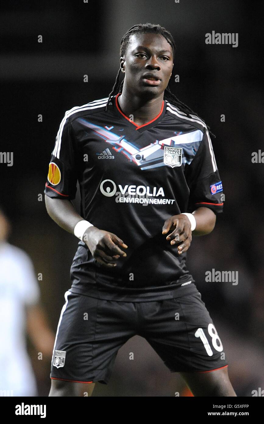 Football - UEFA Europa League - Round of 16 - First Leg - Tottenham Hotspur v Olympique Lyonnais - White Hart Lane. Bafetimbi Gomis, Lyon Banque D'Images