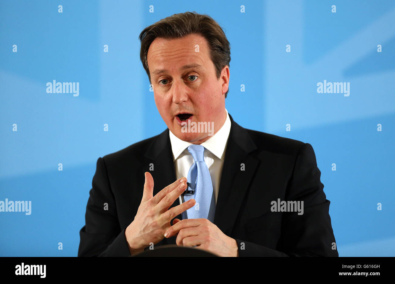 Le Premier ministre David Cameron prononce un discours sur l'immigration au campus universitaire de Suffolk, à Ipswich. Banque D'Images