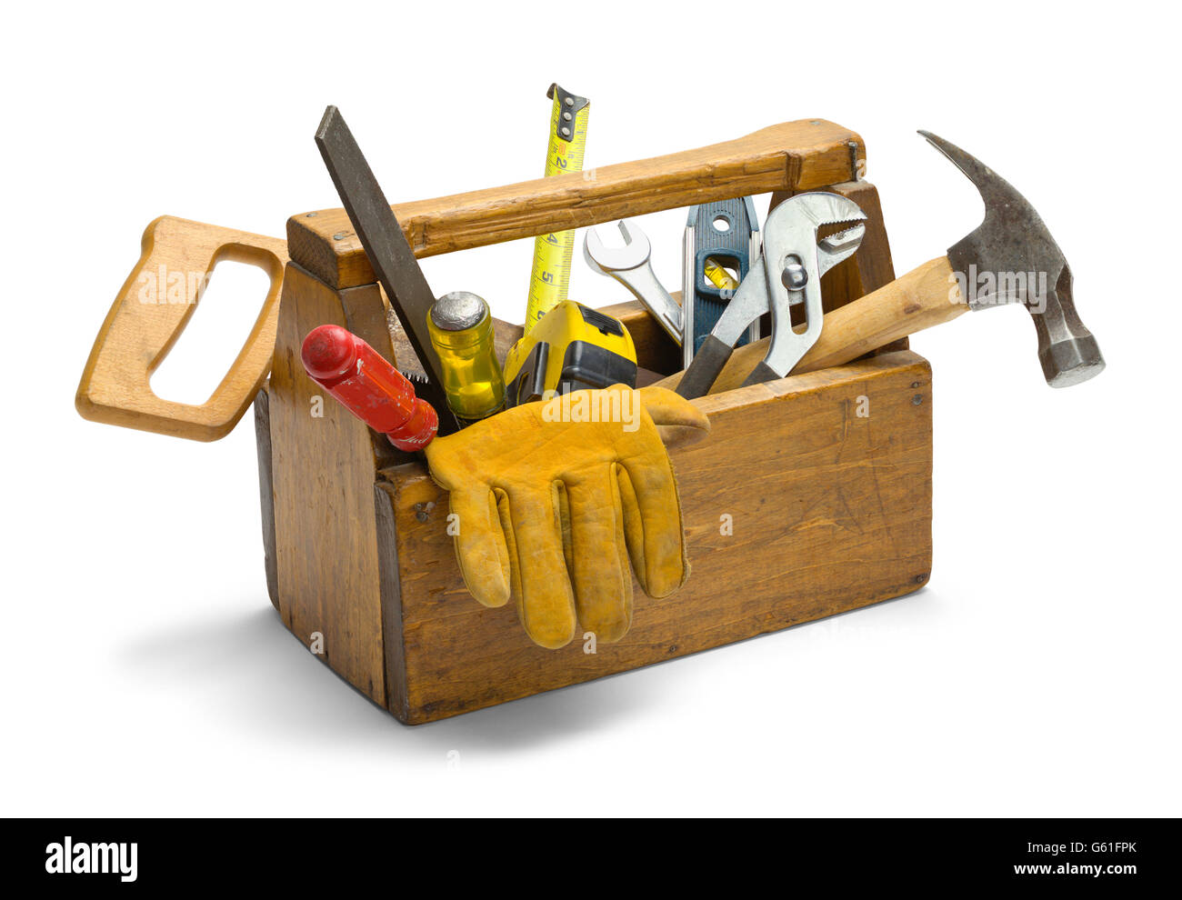 Ancien outil en bois Boîte pleine d'outils isolé sur fond blanc. Banque D'Images