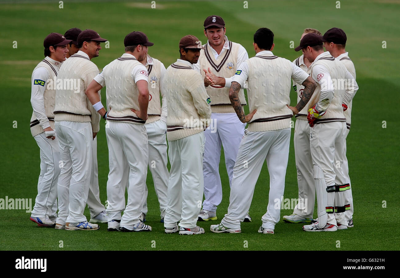 Cricket - LV = County Championship - Division One - Day One - Surrey v Somerset - Kia Oval Banque D'Images