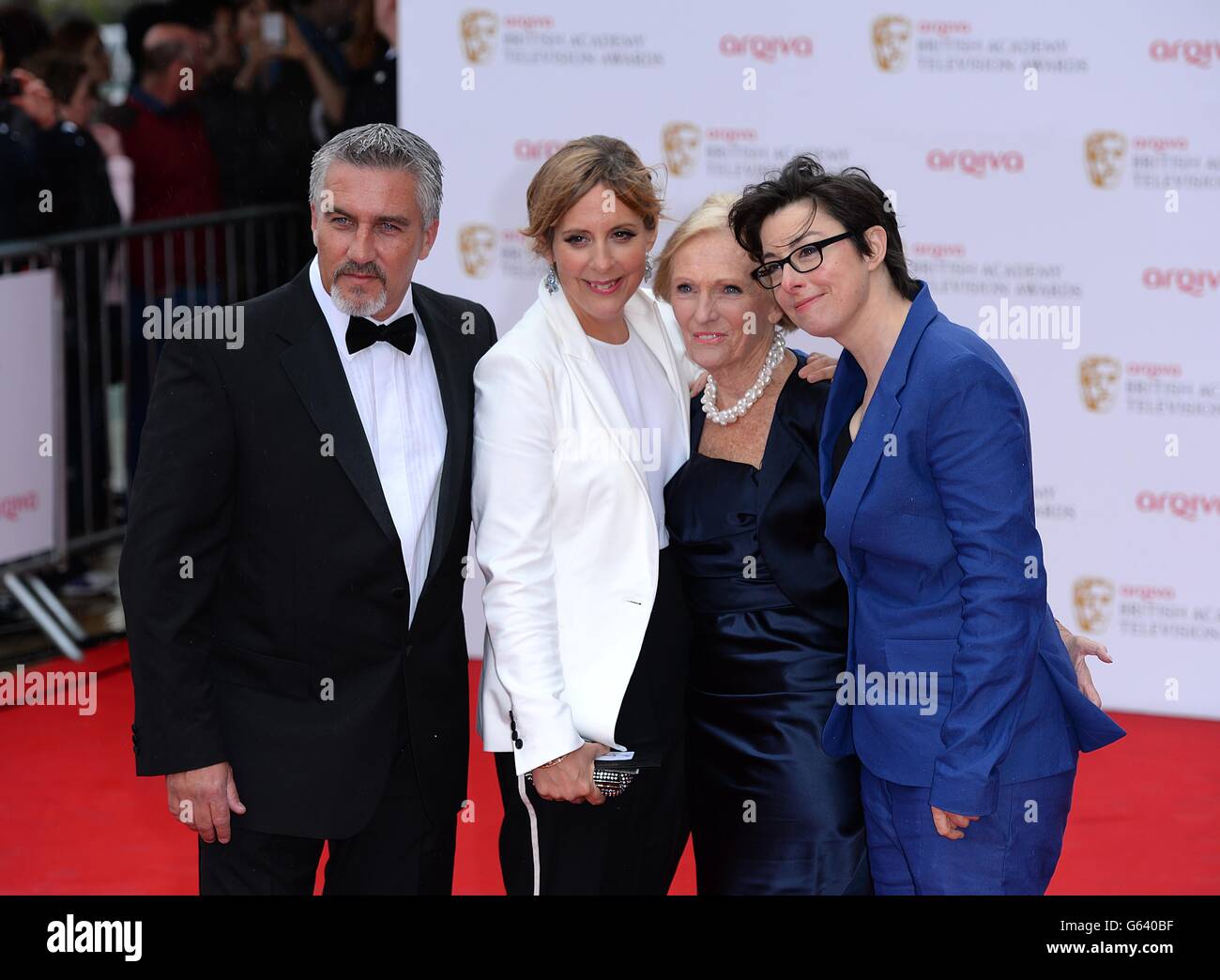 (De gauche à droite) Paul Hollywood, Mel Giedroyc, Mary Berry et Sue Perkins arrivent pour les Arqiva British Academy Television Awards 2013 au Royal Festival Hall, Londres. Banque D'Images