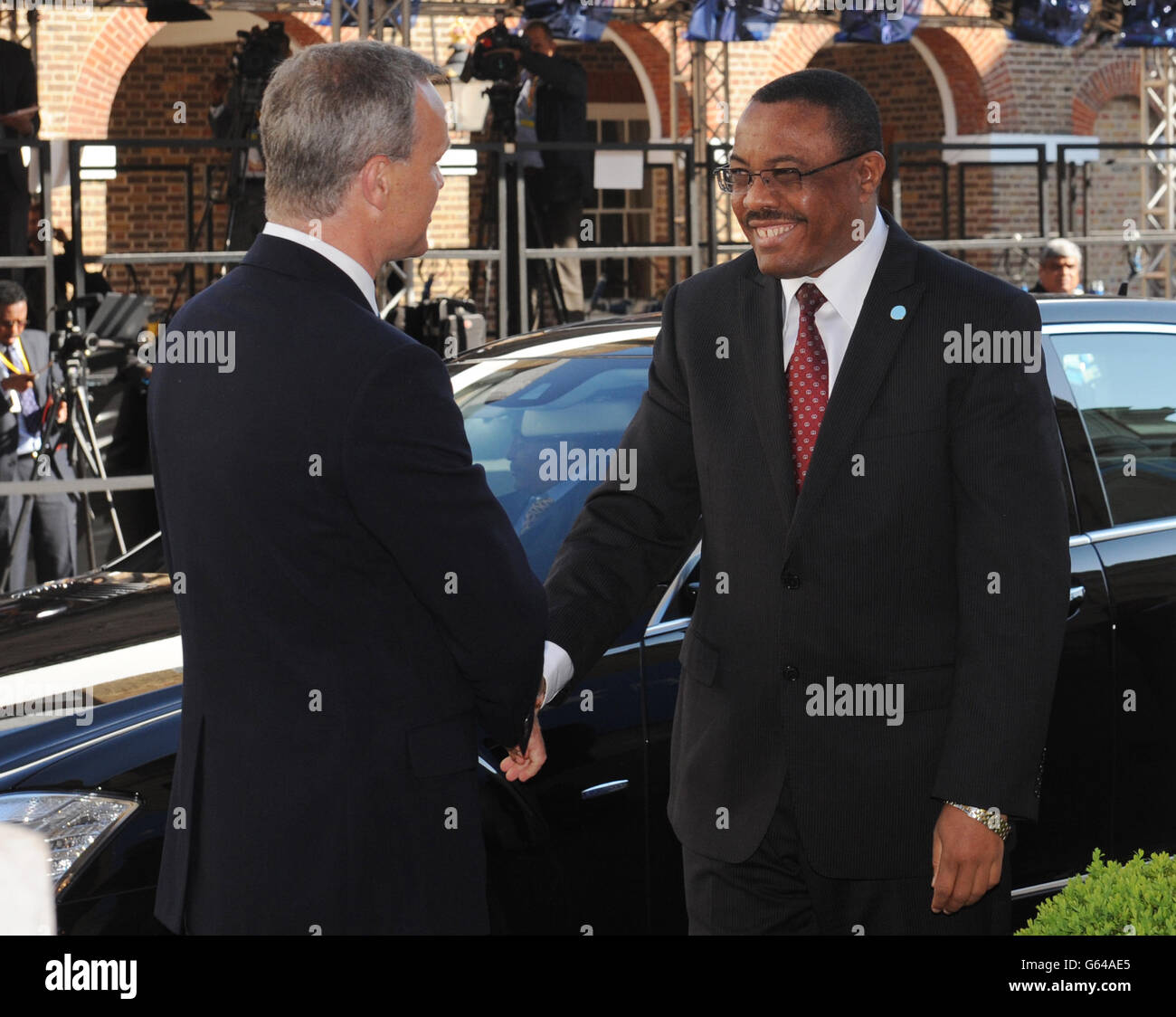 Le Premier ministre éthiopien, Hailemariam Desalegn, arrive à la conférence somalienne de Londres avant les discussions sur l'avenir du pays d'Afrique de l'est. Banque D'Images