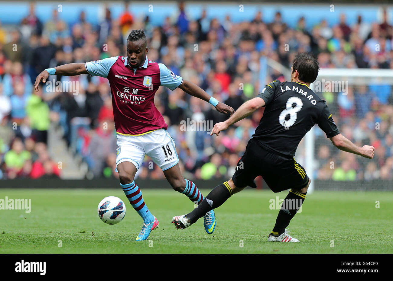 Soccer - Barclays Premier League - Aston Villa v Chelsea - Villa Park Banque D'Images