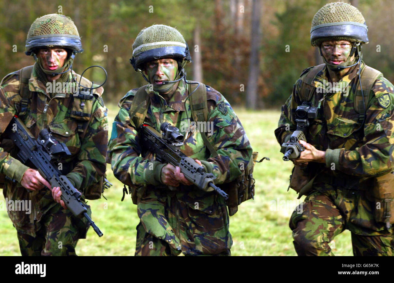 Parachutistes du 3e bataillon du Régiment de parachutistes lors d'un jour de presse à Friday Woods, près de leurs casernes à Colchester comme ils se préparer à se déployer dans le golfe dans les prochains jours . Banque D'Images