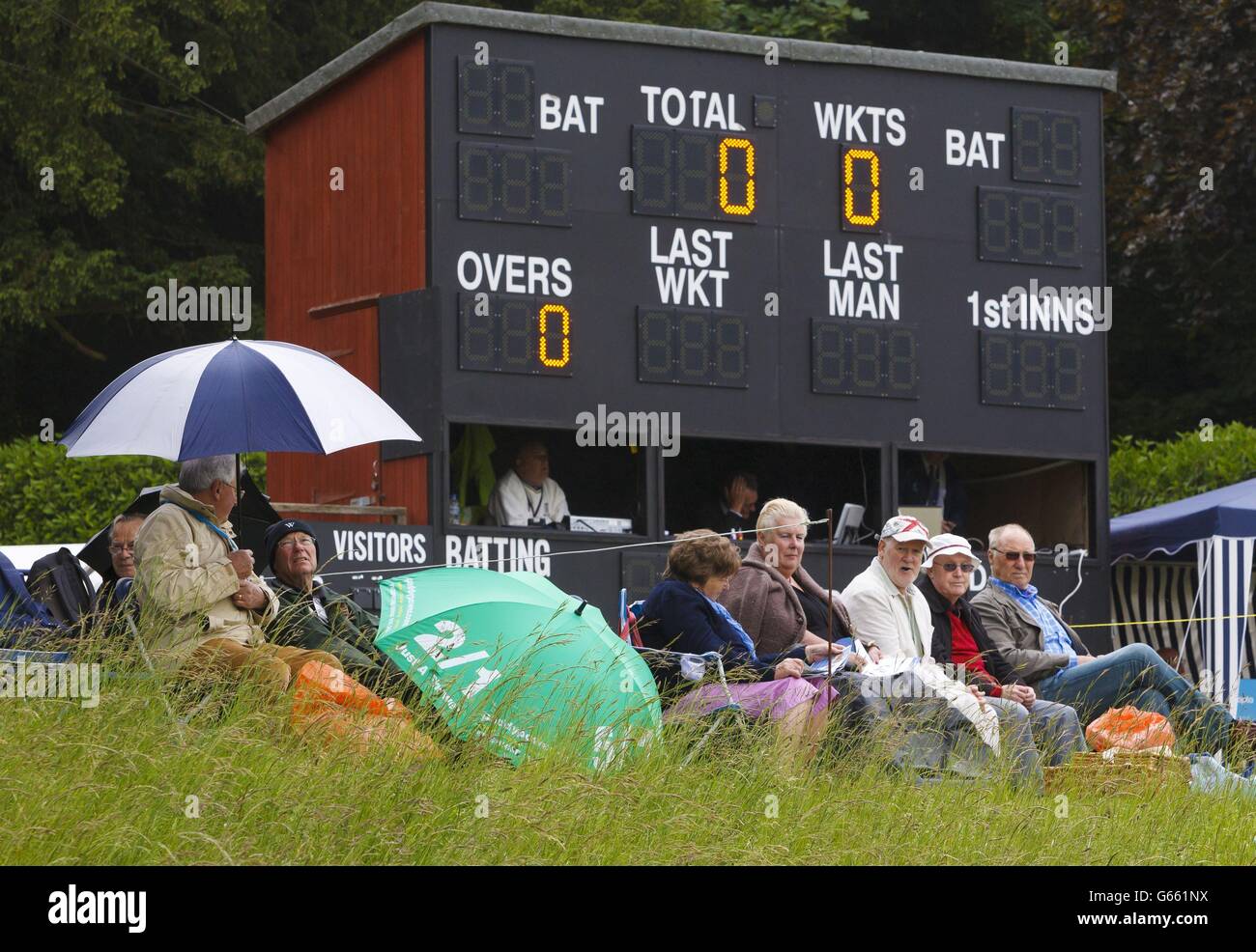 Cricket - LV = County Championship Division - Jour 1 - V - Surrey Sussex Arundel Cricket Club Banque D'Images