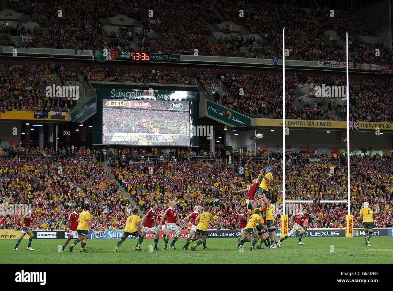 Suncorp stadium vue générale Banque de photographies et d’images à ...