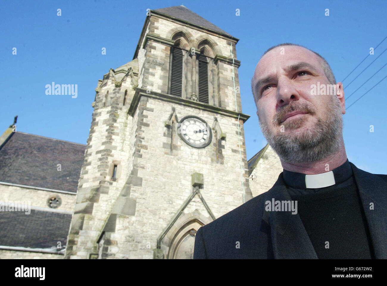 Le Rév David Meakin de l'église St Pauls Ryespéd près de Sunderland qui a été testé d'ADN avec plus de 40 de sa congrégation après que la police a découvert un lien entre la désappétence de Milly Dowler et l'église. * UN échantillon mystère d'ADN masculin découvert sur les vêtements de Millys dans sa chambre des mois après sa disparition correspond à un échantillon trouvé sur une tasse de café à l'église après une pause-dans le 31,2002 octobre. La percée a eu lieu 10 mois après que Milly, 13 ans, ait disparu. Banque D'Images