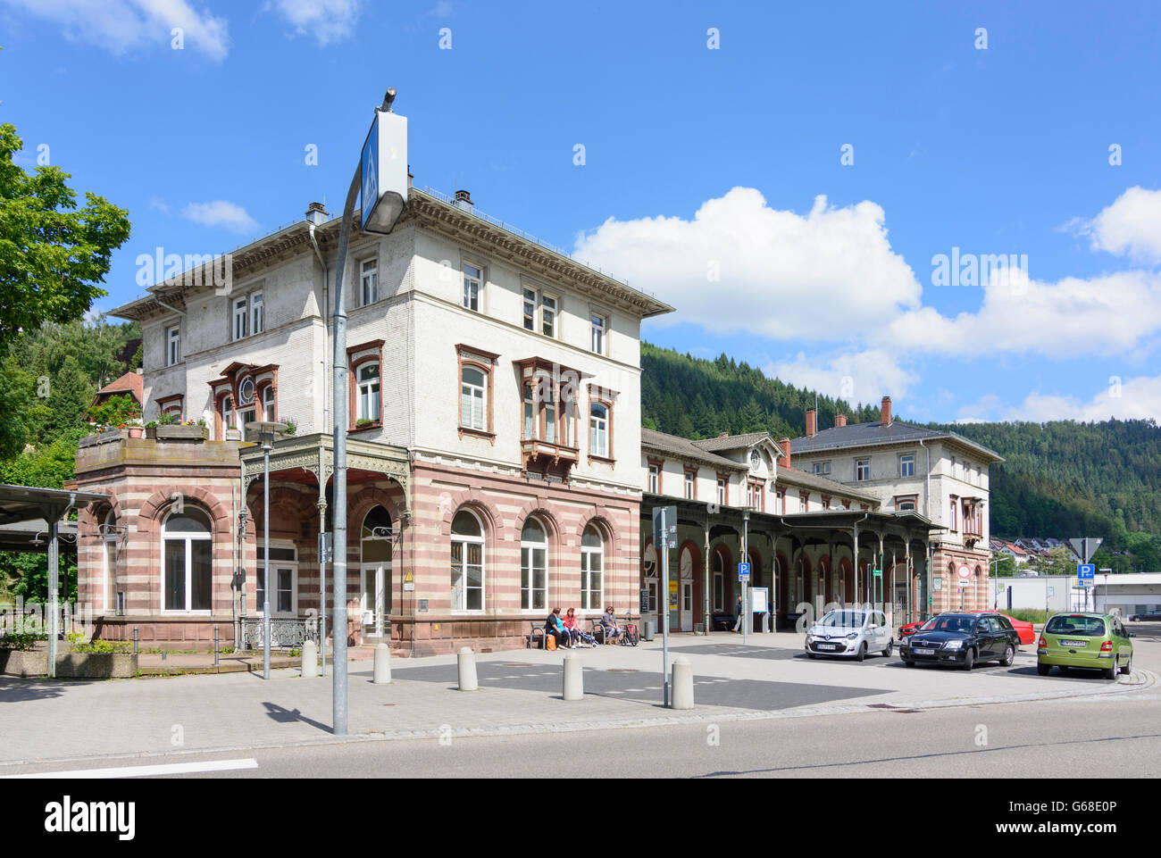 Gare de Bad Wildbad, Bad Wildbad, Allemagne, Bade-Wurtemberg, Schwarzwald, Forêt-Noire Banque D'Images