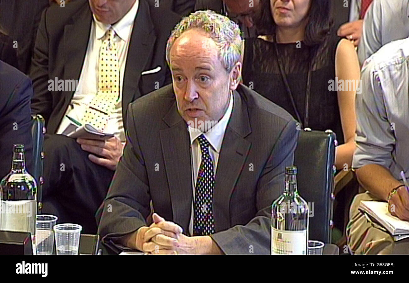 Keith Willis, directeur des finances du duché, présente des témoignages au Comité des comptes publics de la Chambre des communes, à Londres. Banque D'Images