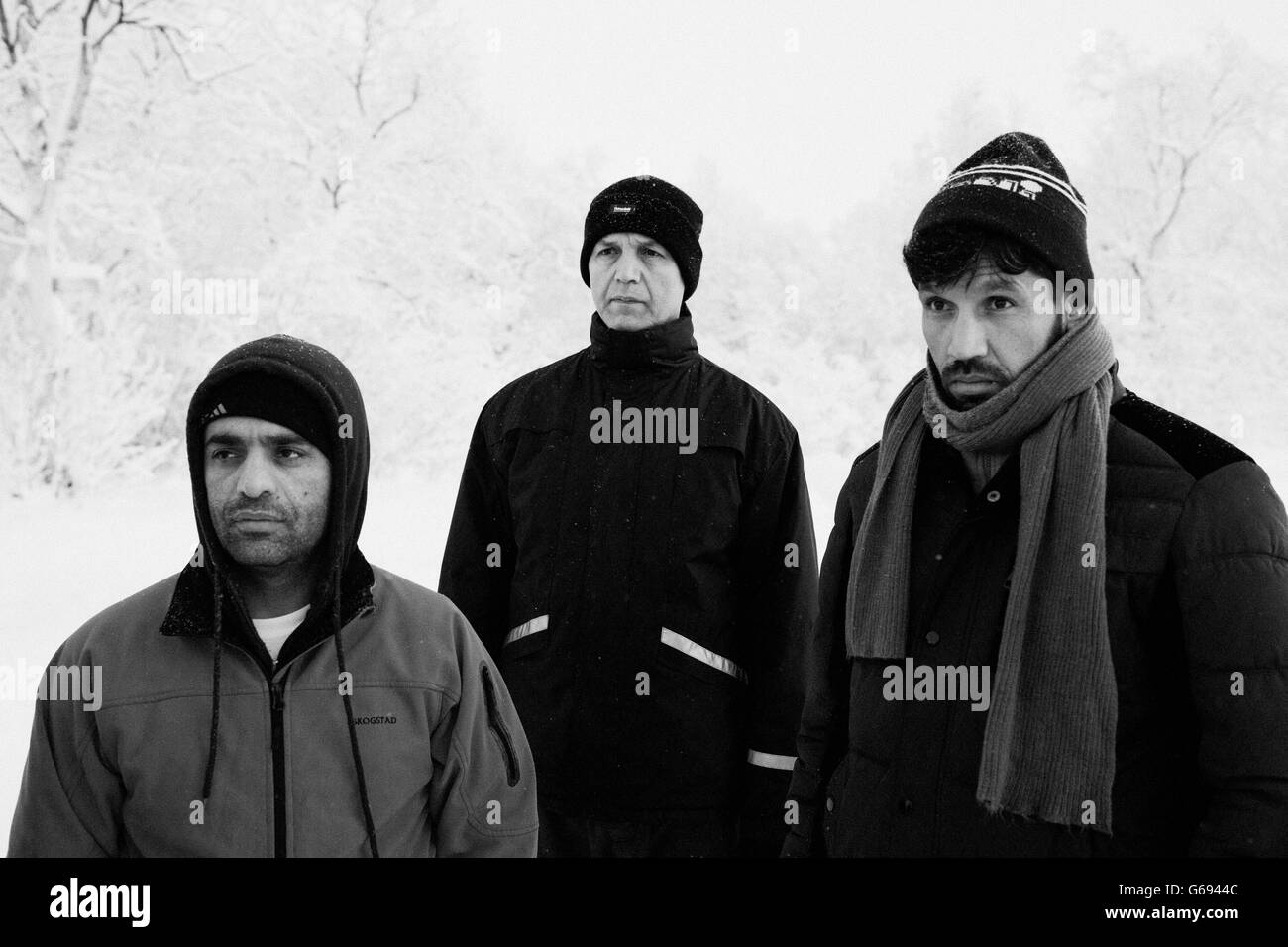 Trois réfugiés à Neiden dans le cercle polaire. Banque D'Images