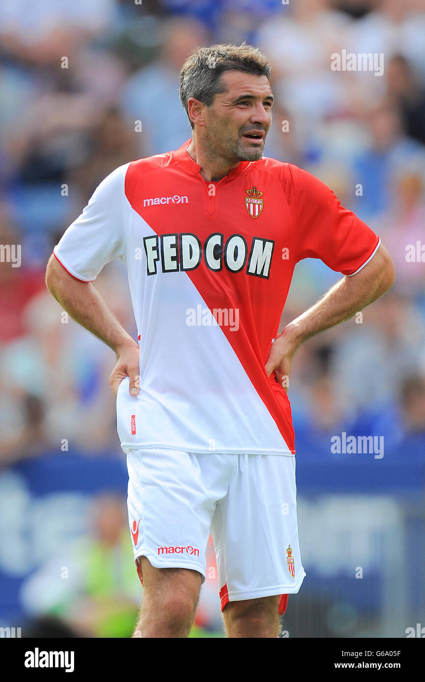 Football - amical - Leicester City v AS Monaco - King Power Stadium. Jeremy  Toulalan, COMME Monaco Photo Stock - Alamy