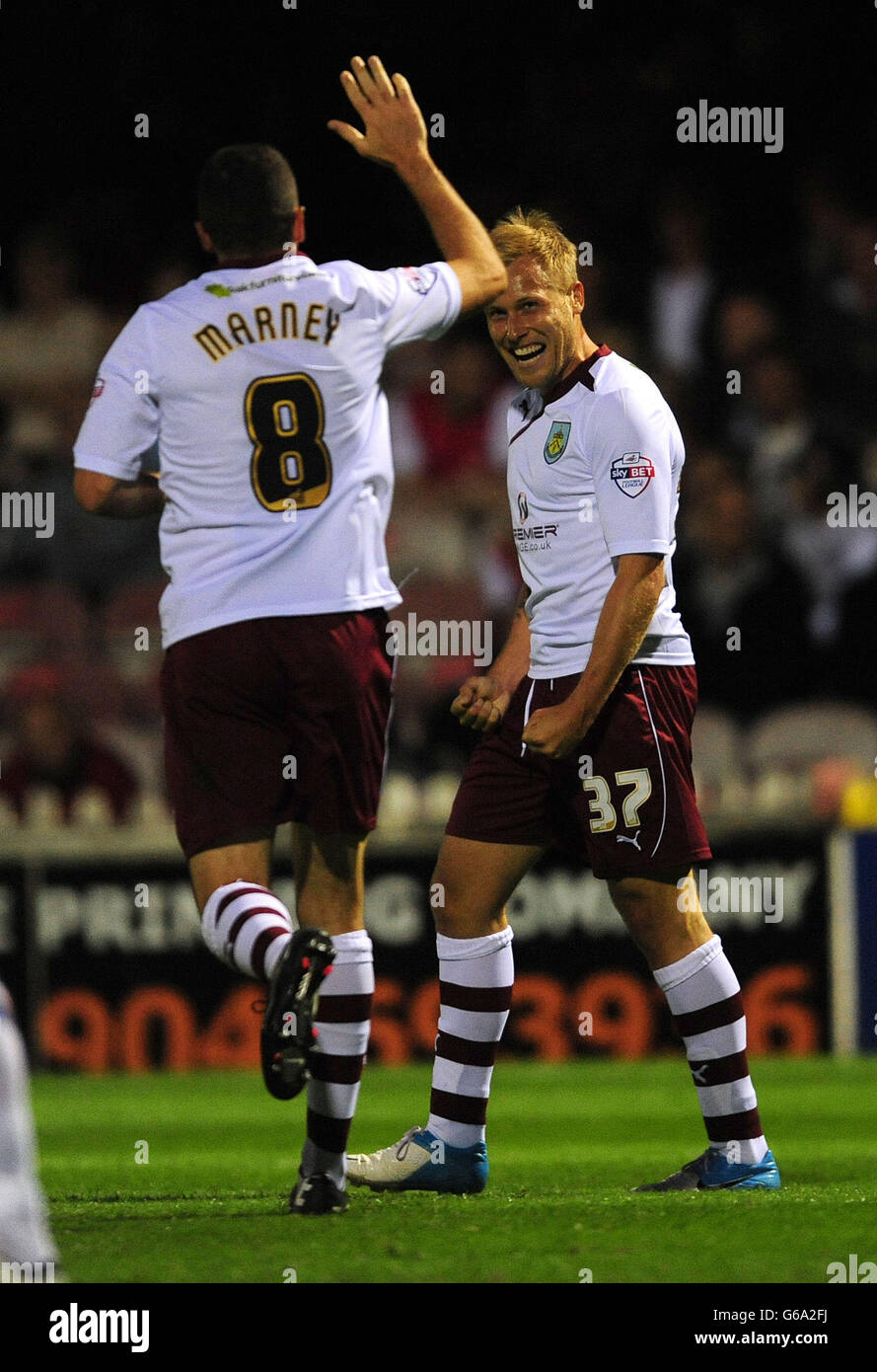 Soccer - Capital One Cup - Premier tour - York v Burnley - Bootham Crescent Banque D'Images