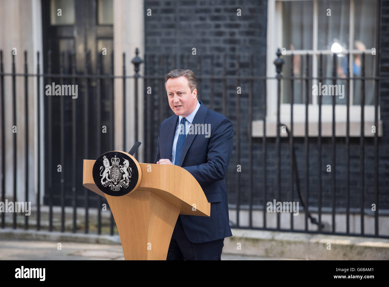Londres, Royaume-Uni. 24 Juin, 2016. Le premier ministre David Cameron à l'extérieur de 10 Downing Street, démissionne Crédit : Ian Davidson/Alamy Live News Banque D'Images