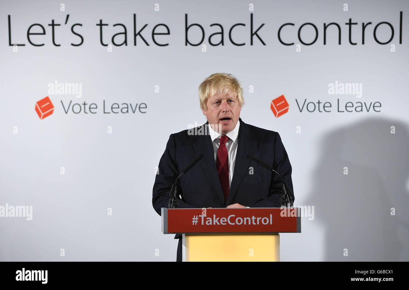 Londres, Royaume-Uni. 24 Juin, 2016. L'ancien maire de Londres et 'congé' Boris militant Vote Johnson parle lors d'une conférence de presse à Londres, Grande-Bretagne, le 24 juin 2016. Le quitter le camp a gagné le référendum sur la Grande-Bretagne Brexit vendredi matin par l'obtention de près de 52  % de bulletins, tirant sur le pays de la nation de 28 pays de l'Union européenne (UE) après ses 43 ans d'adhésion. Source : Xinhua/Alamy Live News Banque D'Images