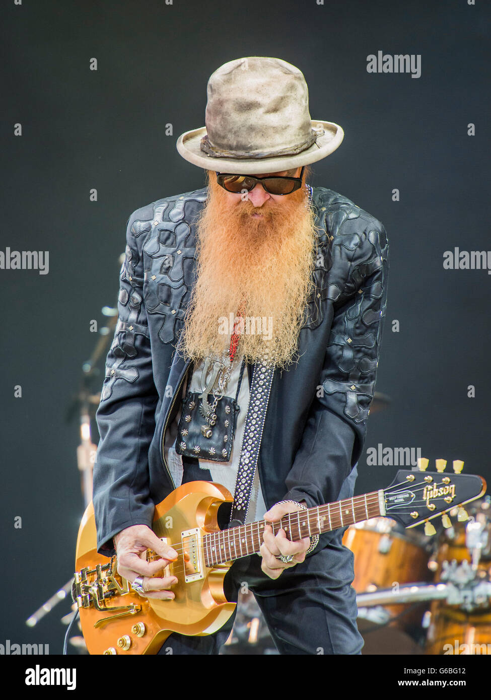 Glastonbury, Somerset, Royaume-Uni. 24 Juin, 2016. ZZ Top jouer la pyramide étape - 2016 Le festival de Glastonbury, digne ferme, Glastonbury. Crédit : Guy Bell/Alamy Live News Banque D'Images