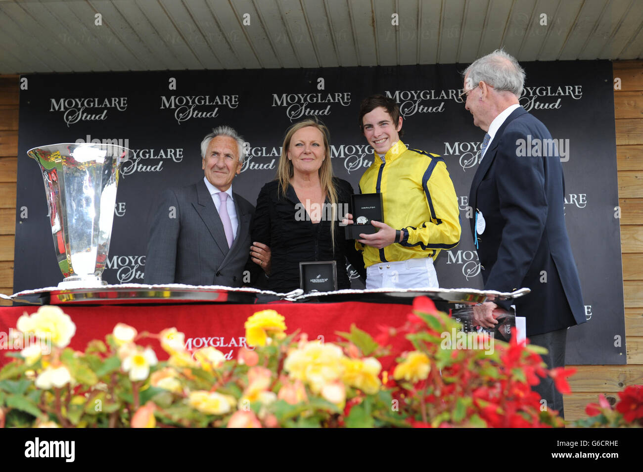 Jockey James Doyle après avoir porté Rizeena à la victoire dans les piquets de Moyantireflet pendant la journée des piquets de Moyantireflet à l'hippodrome de Curragh, Co Kildare, Irlande. Banque D'Images