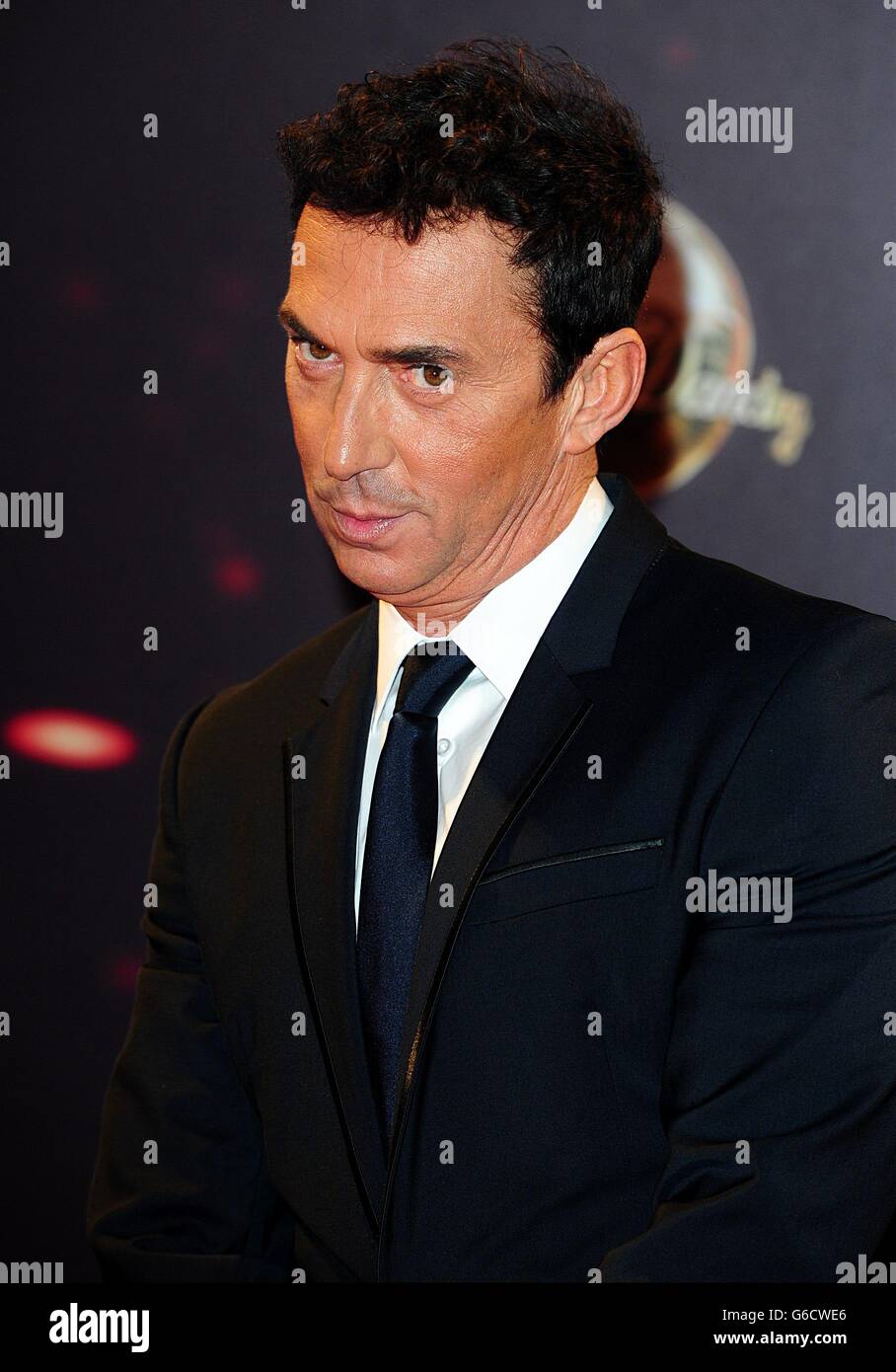 Strictement viens Dancing Photocall - Londres.Le juge Bruno Tonioli arrive pour la photographie de danse à l'Elstree Studios, Londres. Banque D'Images