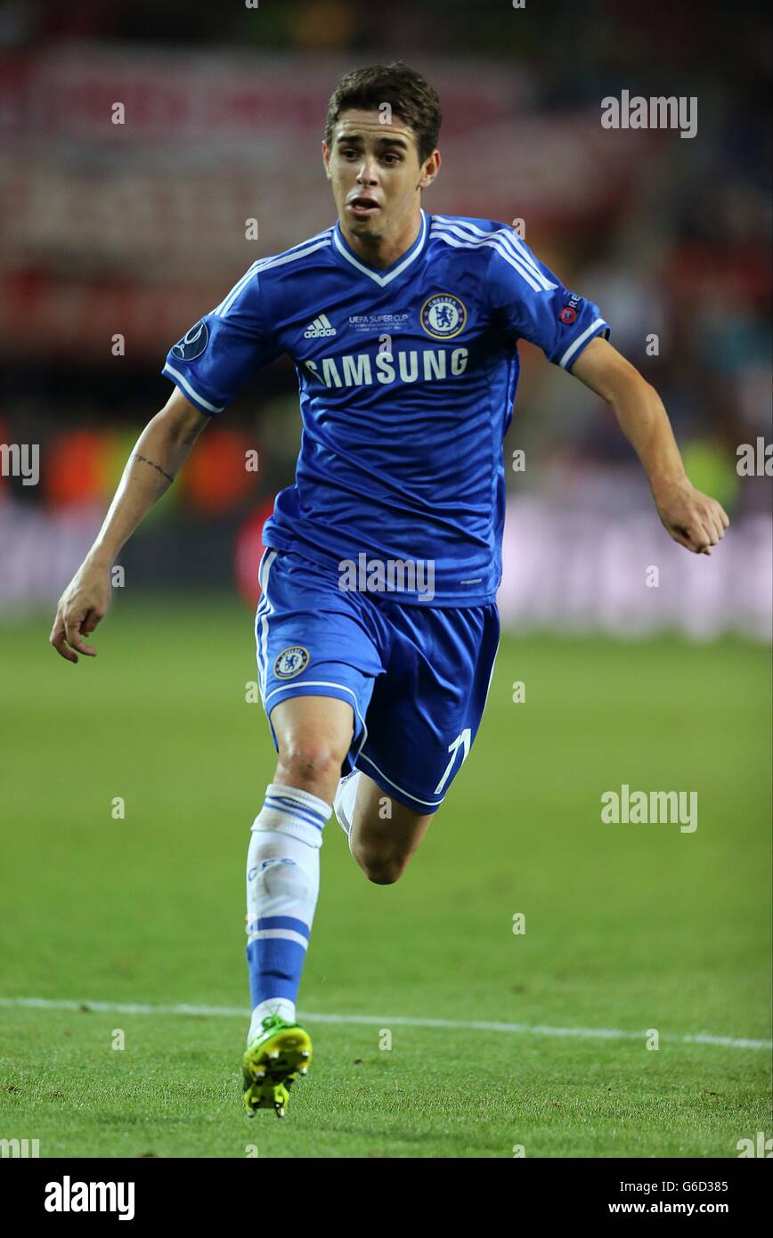 Football - UEFA Super Cup - Bayern Munich / Chelsea - Eden Arena. Oscar, Chelsea Banque D'Images