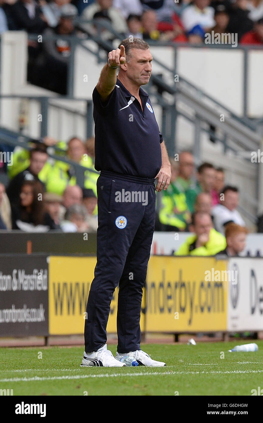 Football - championnat de football Sky Bet - Derby County / Leicester City - Pride Park. Directeur Nigel Pearson, Leicester City. Banque D'Images