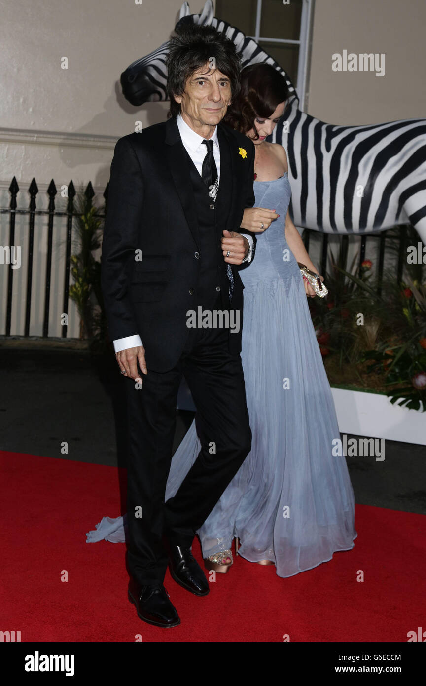 Ronnie Wood et Sally Humphreys arrivent au premier Tusk conservation Awards à la Royal Society de Londres. Banque D'Images