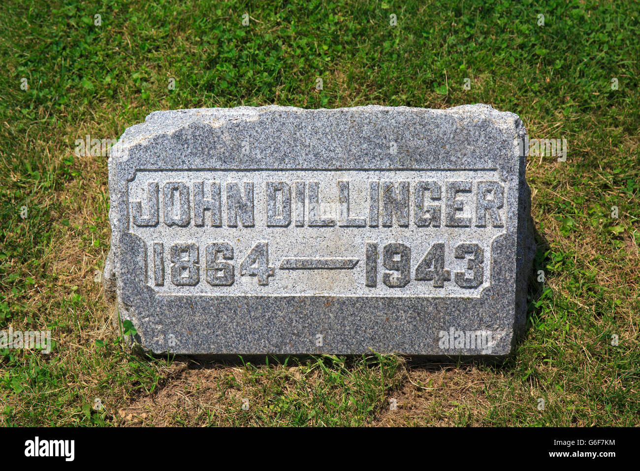 Pierre tombale de John Wilson Dillinger, père de John Dillinger, célèbre criminel américain Banque D'Images Pierre tombale de John Wilson Dillinger, père de John Dillinger, célèbre criminel américain Banque D'Images