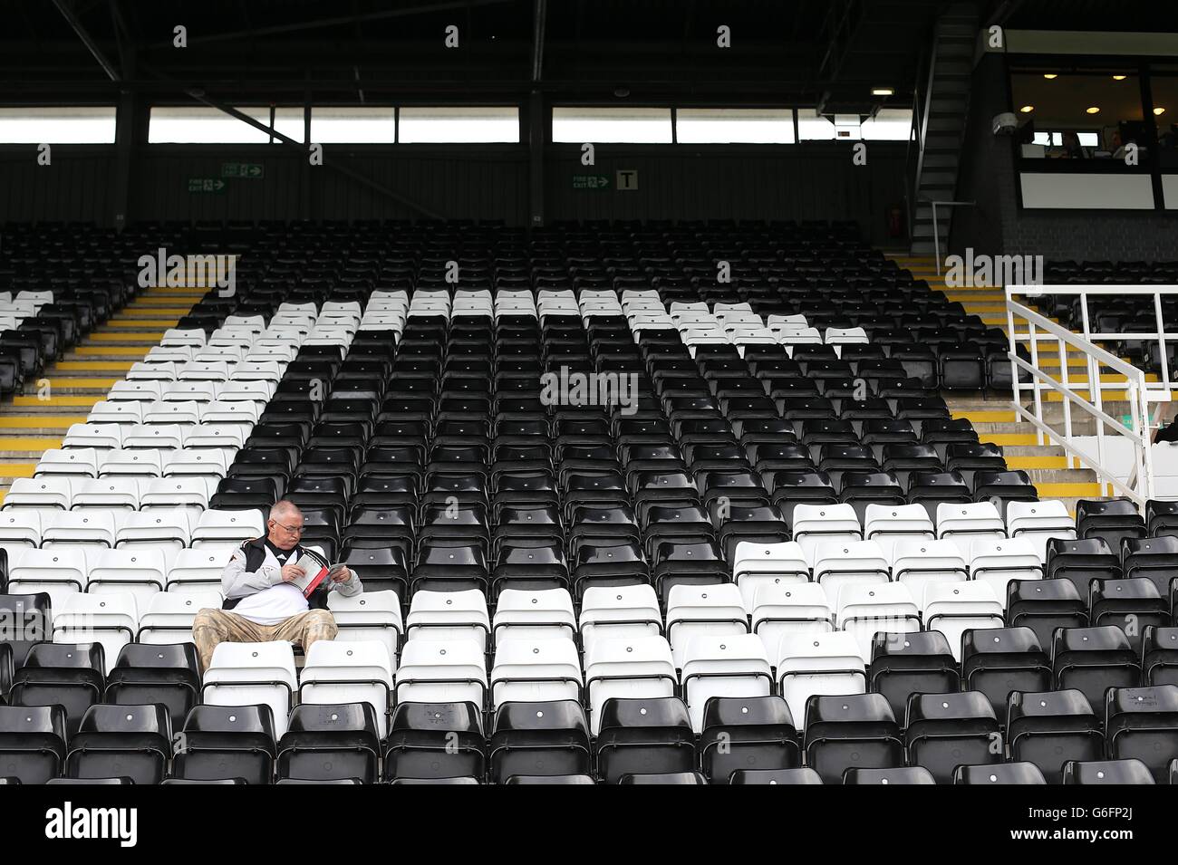 Soccer - Barclays Premier League - Fulham v Cardiff City - Craven Cottage Banque D'Images