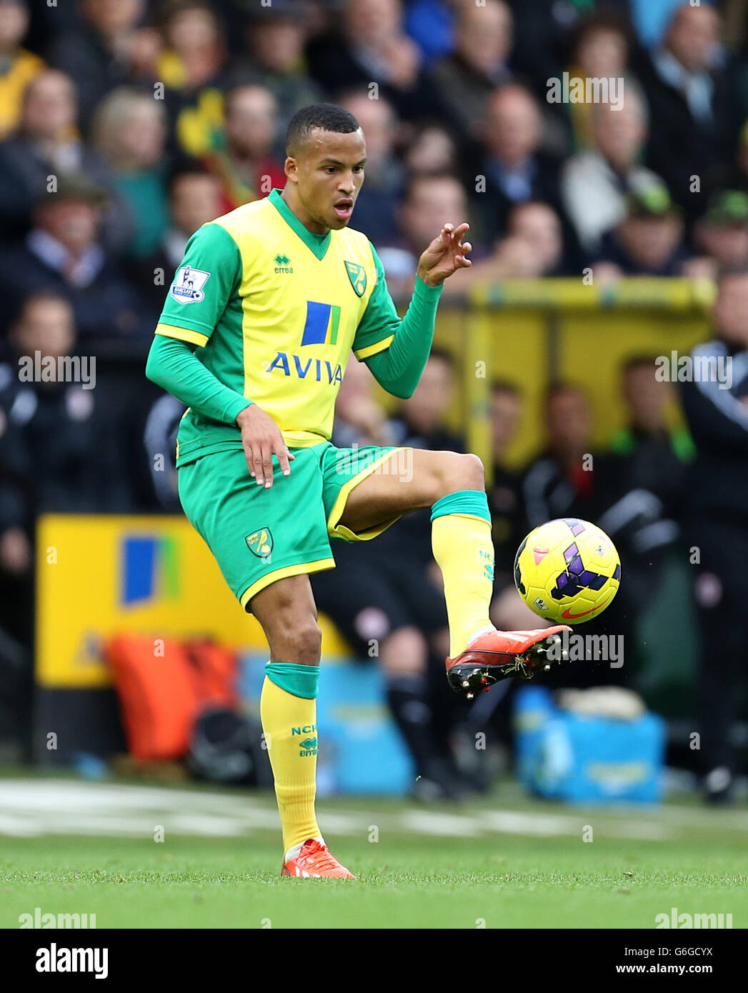 Football - Barclays Premier League - Norwich City / Cardiff City - Carrow Road. Martin Olsson, Norwich City Banque D'Images