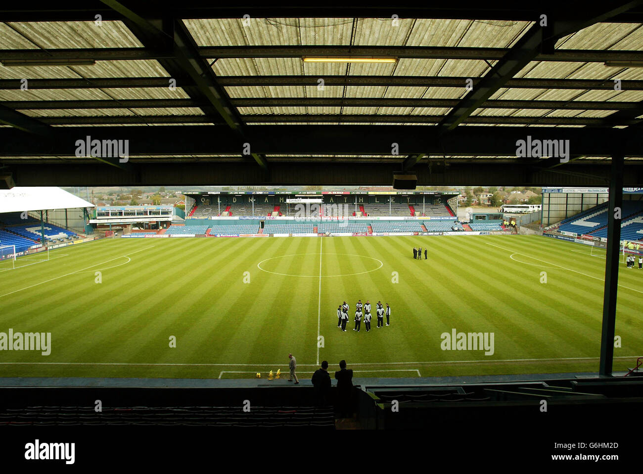 Vue générale du parc Boundary avant le dispositif Oldham v Port Vale. Deuxième division nationale à Boundary Park, Oldham. PAS D'UTILISATION DU SITE WEB DU CLUB OFFICIEUX. Banque D'Images