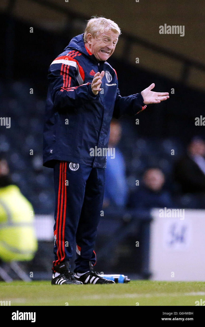 Gordon Strachan, directeur de l'Écosse, lors de l'International friendly à Hampden Park, Glasgow. Banque D'Images