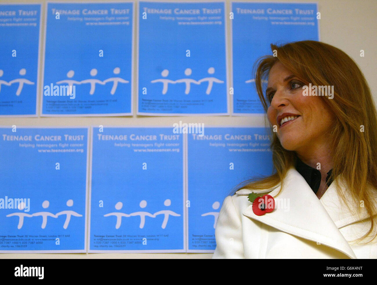 La duchesse de York, patronne du Teenage cancer Trust, lors de sa visite au Teenage cancer Center de l'hôpital Alder-Hey à Liverpool, où elle a ouvert une unité spécialement conçue pour traiter les adolescents atteints de cancer. Banque D'Images