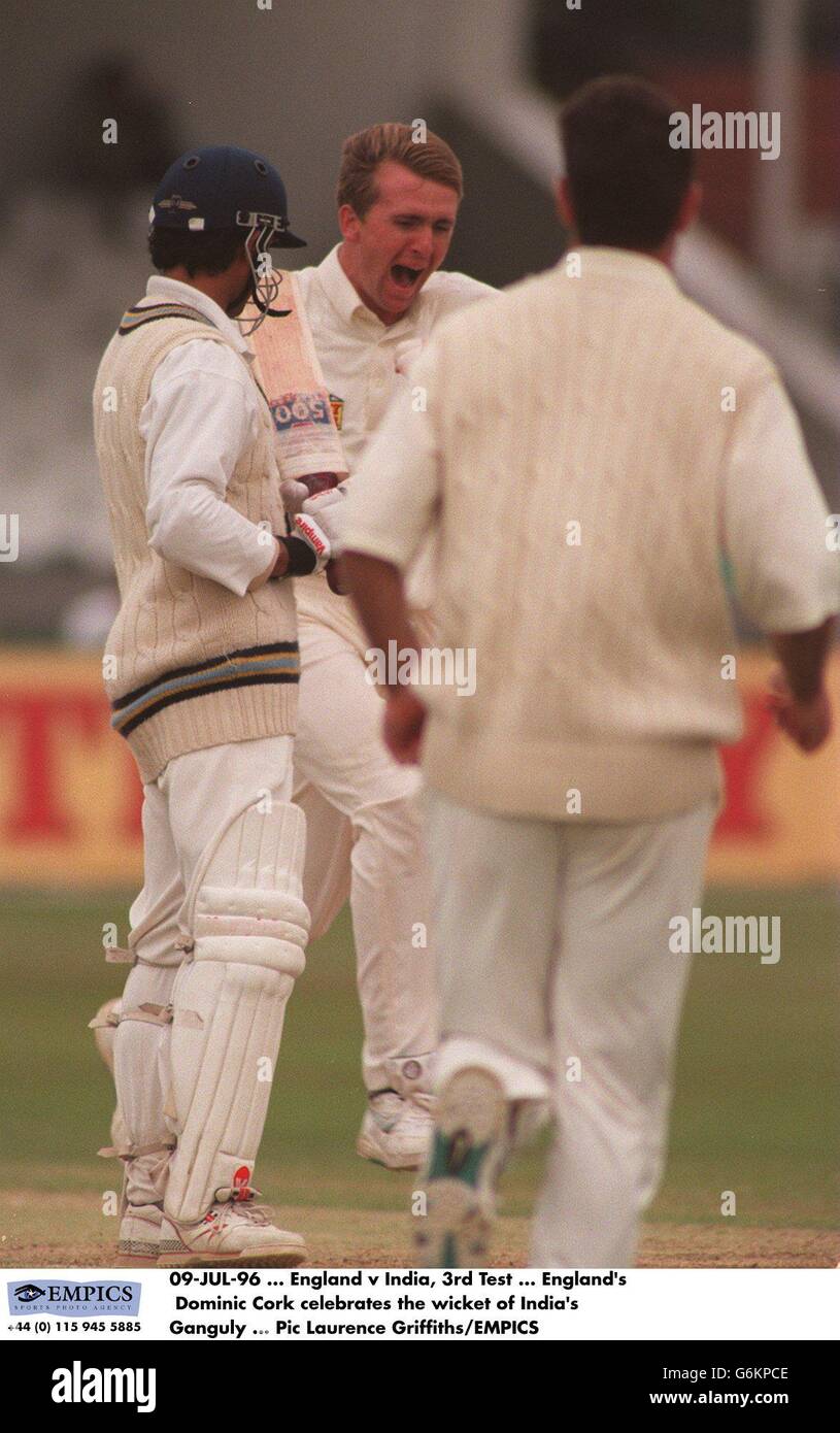 09-JUL-96, Angleterre v Inde, 3e Test, Dominic Cork d'Angleterre célèbre le cricket de l'Inde Gangouly Banque D'Images