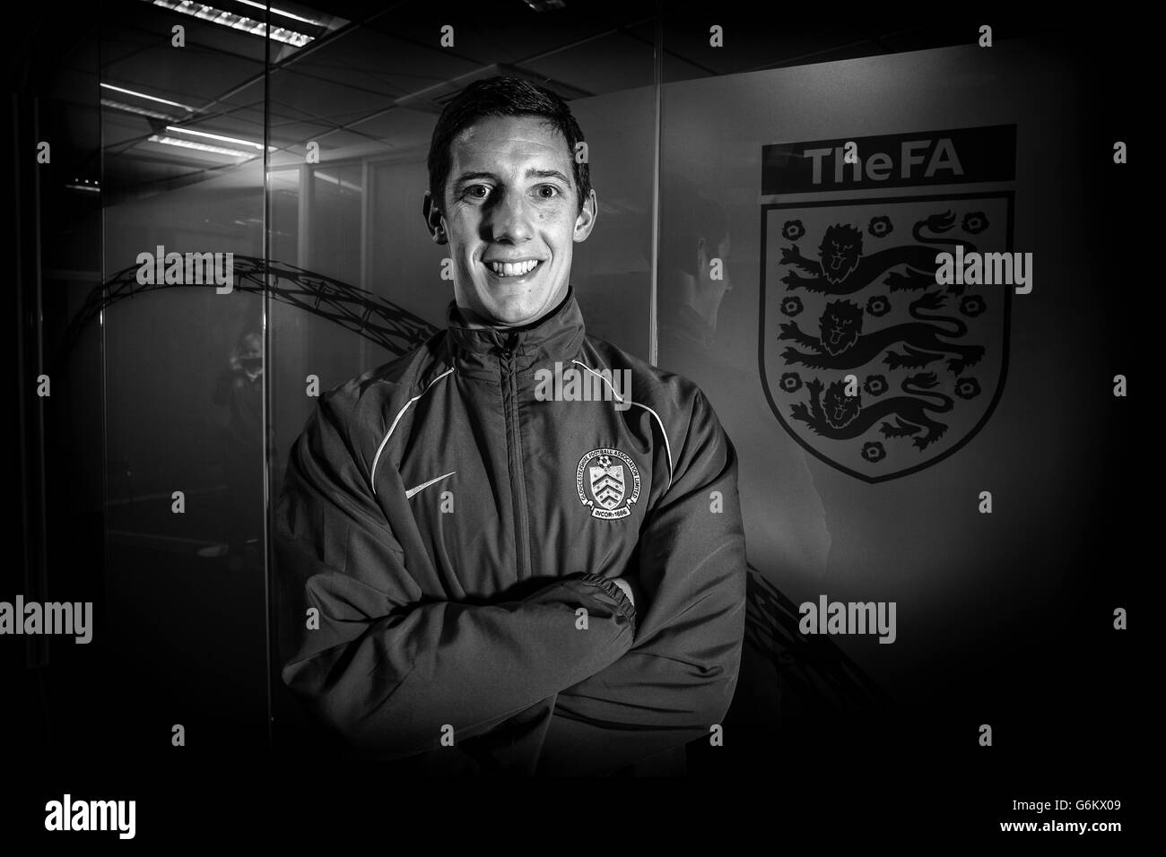 1 million d'installations de football - Oaklands Park.Matt Boucher, responsable du développement du football de l'Association du football Banque D'Images