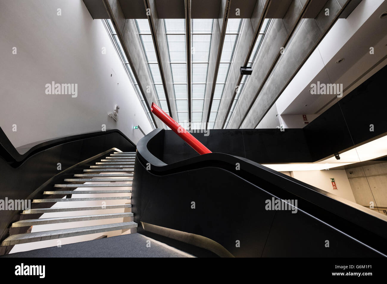 Intérieur de MAXXI Centre National d'art contemporain conçu par Zaha Hadid à Rome, Italie Banque D'Images