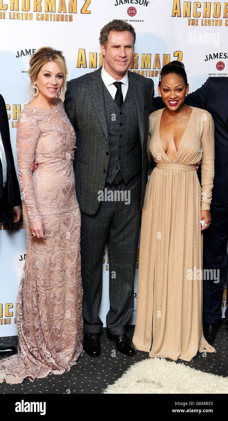 (De gauche à droite) Christina Applegate, will Ferrell et Meagan Good assistent à la première britannique d'Anchorman 2 au cinéma vue West End, Londres, le 11 décembre 2013. Banque D'Images