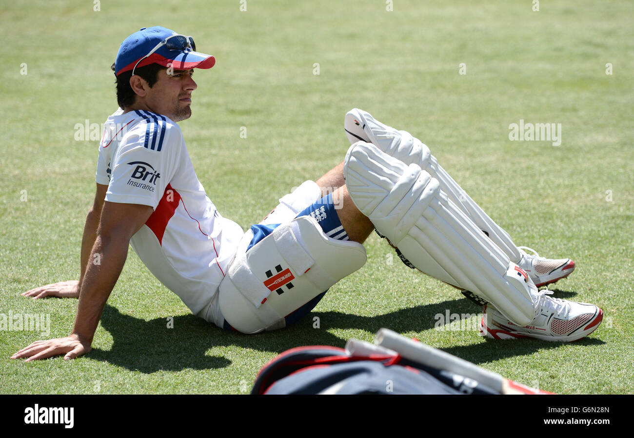 Cricket - les Ashes 2013-14 - quatrième test - England nets session et Conférence de presse - troisième jour - MCG.Alastair Cook en Angleterre pendant la session filets au MCG à Melbourne, en Australie. Banque D'Images