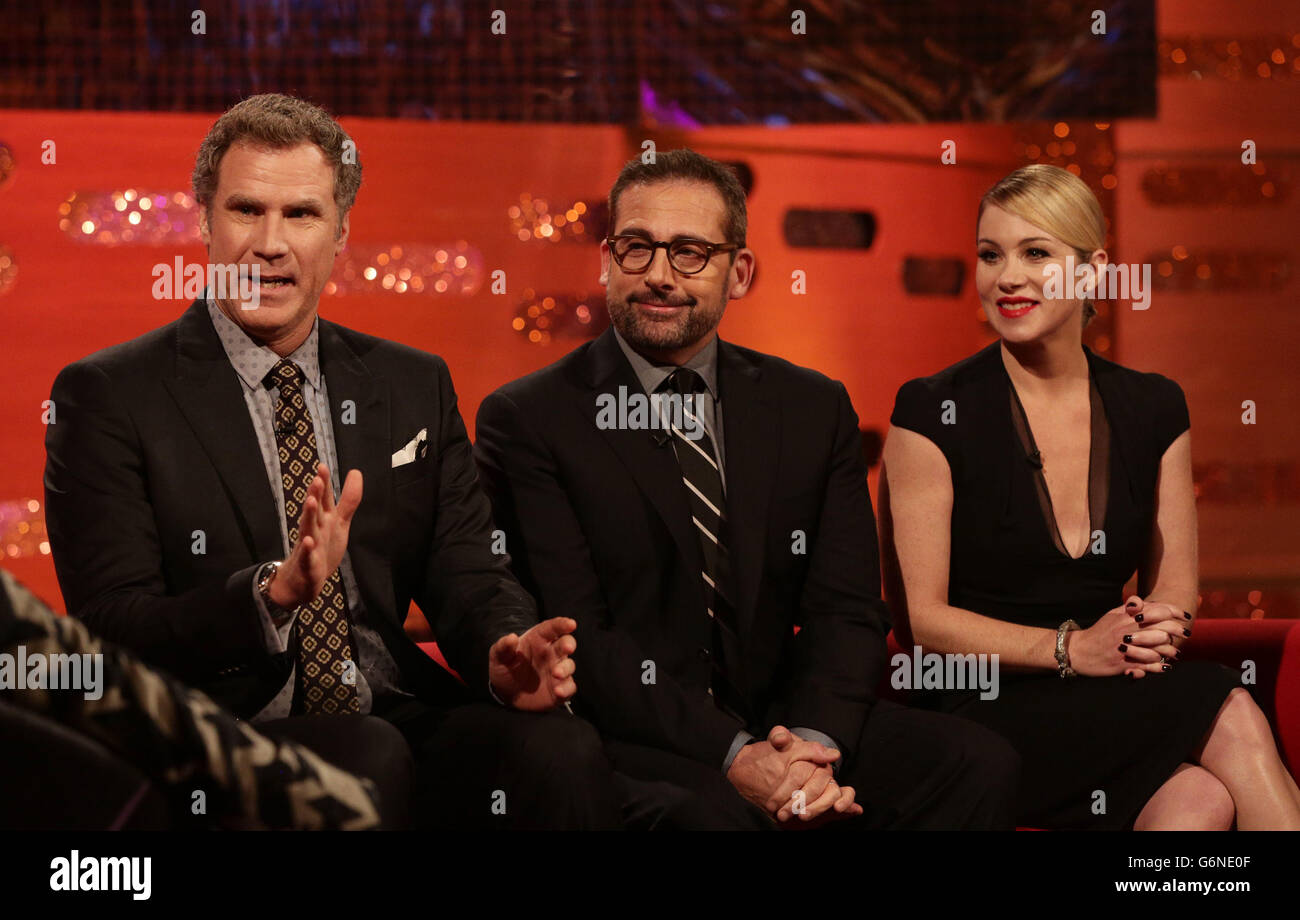 (De gauche à droite) will Ferrell, Steve Castell et Christina Applegate du film Anchorman 2: The Legend continue, pendant le tournage du Graham Norton Show de la Saint-Sylvestre, aux London Studios, dans le sud de Londres, à être diffusé sur BBC One mardi soir. Banque D'Images