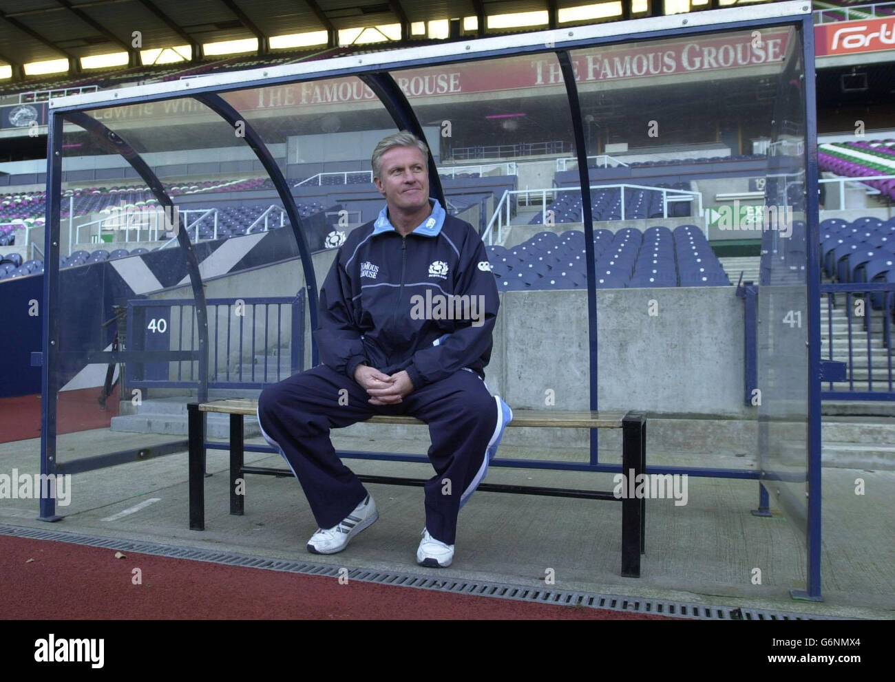 Matt Williams, nouvel entraîneur écossais de rugby, au stade Murrayfield d'Édimbourg, après avoir donné sa première conférence de presse. Matt Williams a nommé 14 joueurs sans tête dans son annonce de jeune équipe pour leur première session d'entraînement depuis la coupe du monde. Banque D'Images