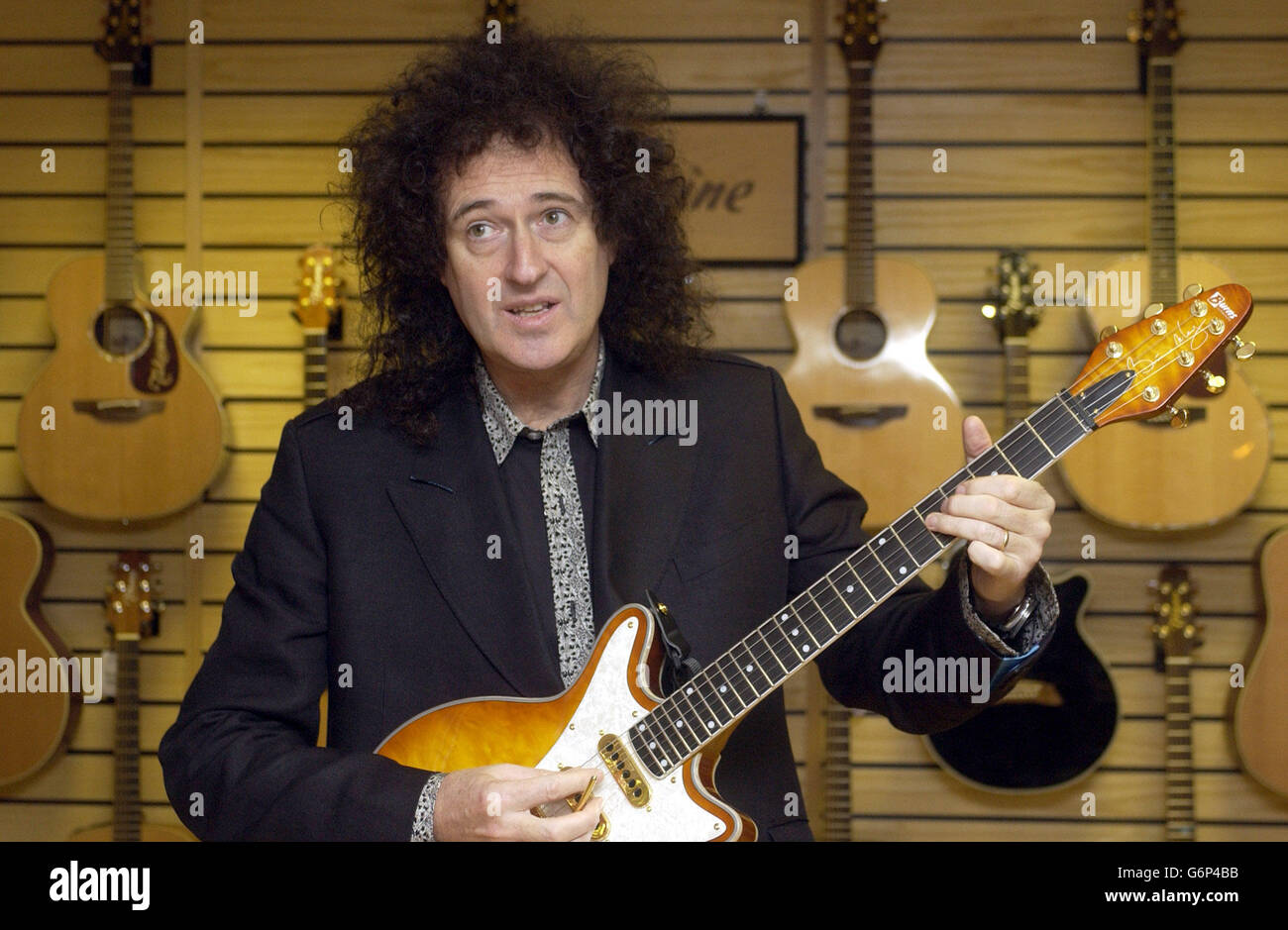 Maison de Brian May Guitars store Photo Stock - Alamy