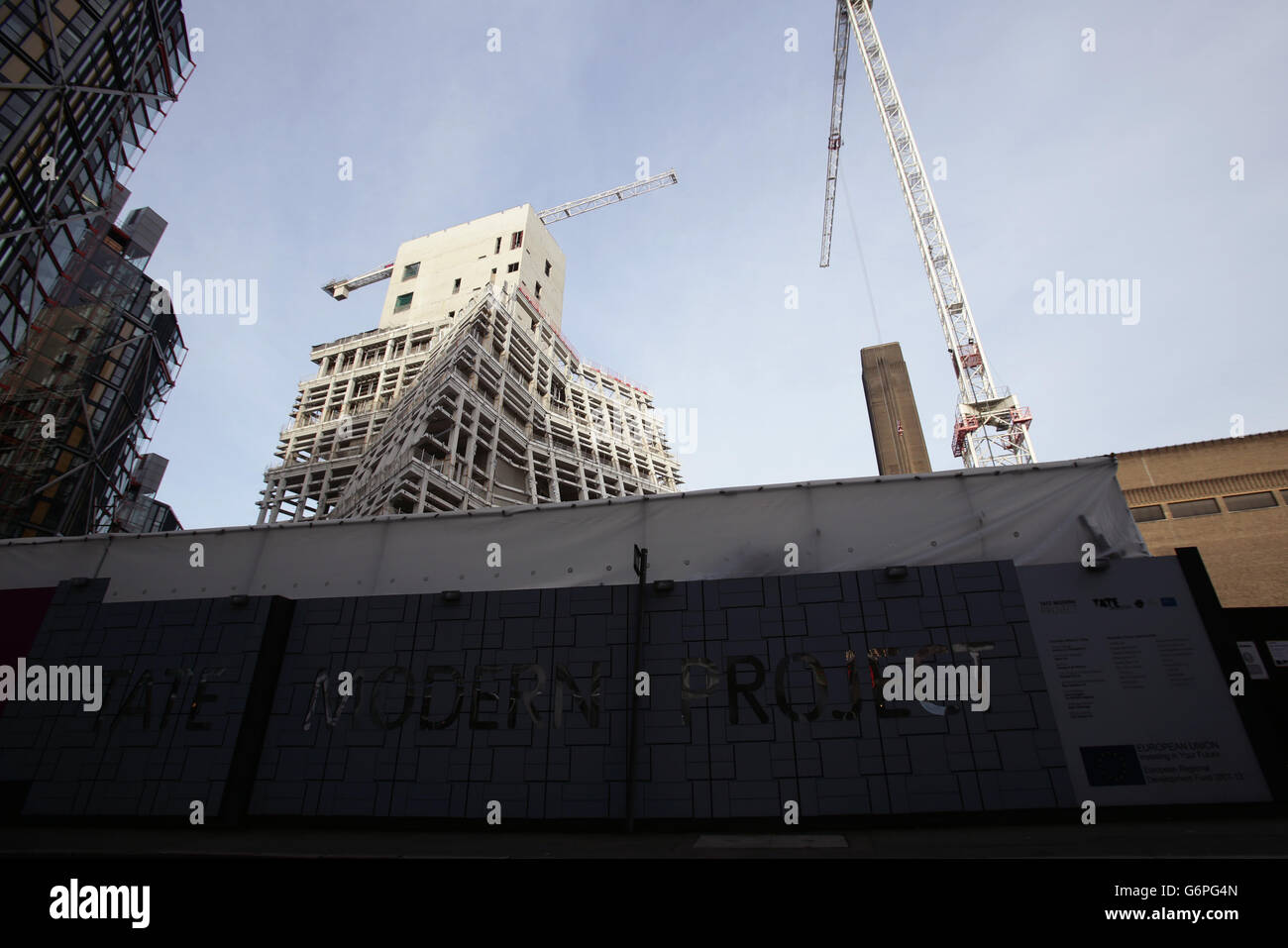 Vue sur les travaux de construction du Tate Modern, Londres, où une extension, conçue par Herzog & de Meuron, est en cours de construction pour fournir un espace supplémentaire à la galerie. APPUYEZ SUR ASSOCIATION photo. Date de la photo: Lundi 20 janvier 2013. Le crédit photo devrait se lire: Yui Mok/PA Wire Banque D'Images