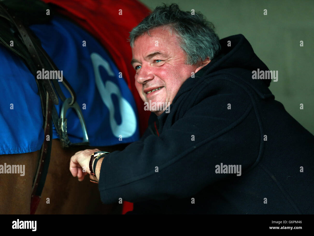 Courses hippiques - Hippodrome de Ludlow. Entraîneur Nigel Twiston-Davies à l'hippodrome de Ludlow. Banque D'Images