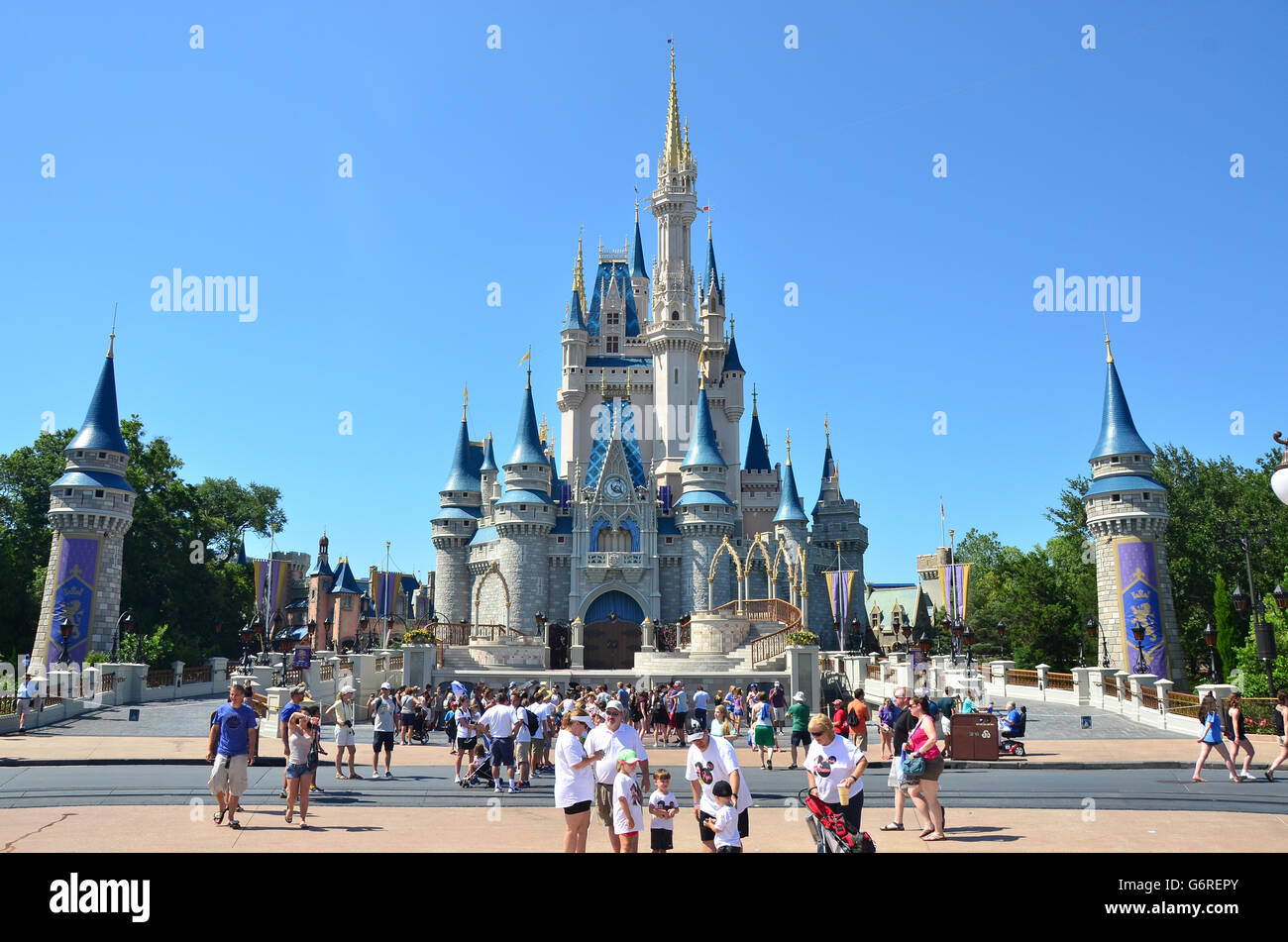 Château de Cendrillon au Magic Kingdom Disney World Orlando, Floride Banque D'Images