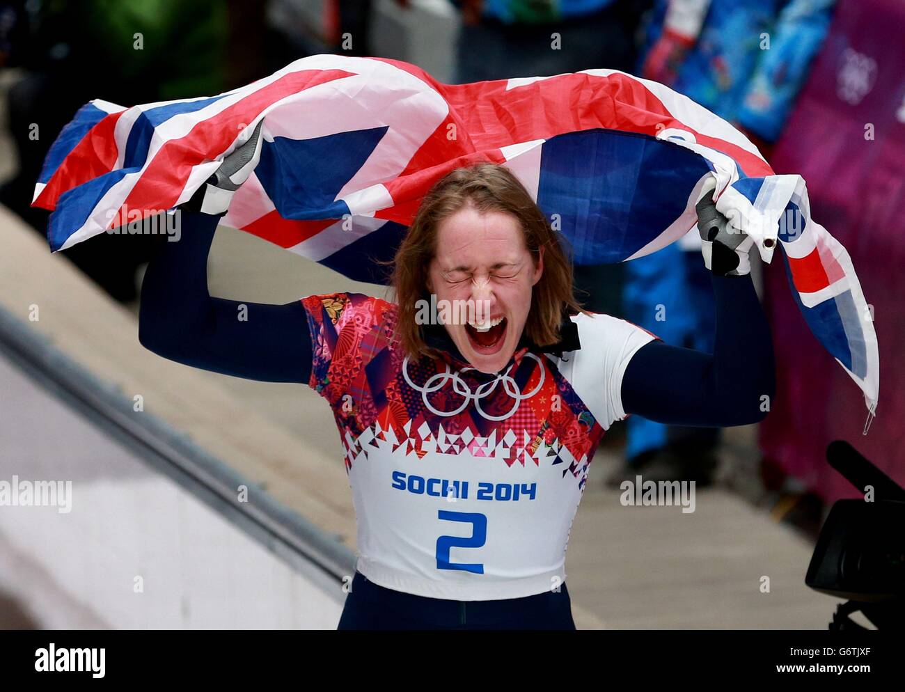 Jeux olympiques d'hiver de Sotchi - jour 7.Le Lizzy Yarnold de Grande-Bretagne célèbre son or gagnant le squelette des dames lors des Jeux Olympiques de Sotchi 2014 à Sotchi, Russie. Banque D'Images