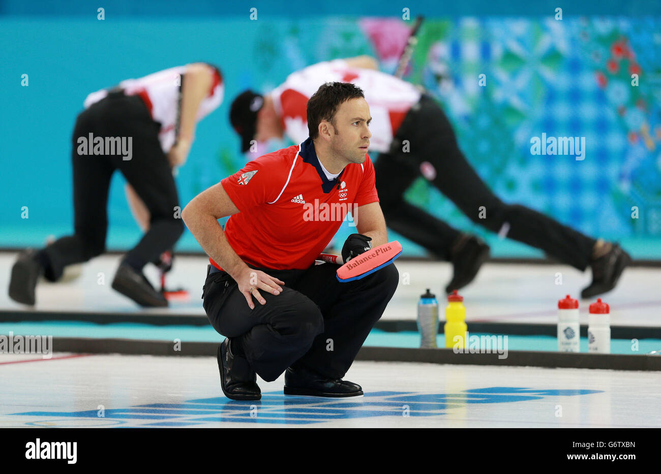 Jeux olympiques d'hiver de Sotchi - jour 9.David Murdoch en Grande-Bretagne lors de la compétition de curling des hommes lors des Jeux Olympiques de Sotchi 2014 à Sotchi, Russie. Banque D'Images