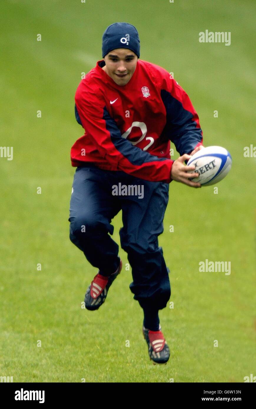 Olly Barkley, en Angleterre, lors d'une séance d'entraînement au parc Pennyhill à Surrey, avant le match des RBS 6 Nations en Angleterre avec la France, samedi à Paris. Banque D'Images