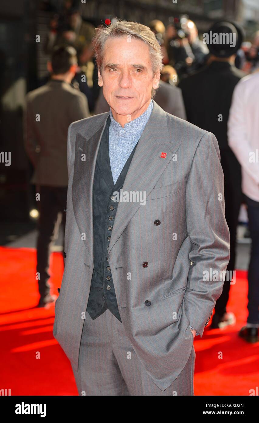 Jeremy Irons arrive au Prince's Trust Celebrate Success Awards, à l'Odeon, Leicester Square, dans le centre de Londres. Banque D'Images