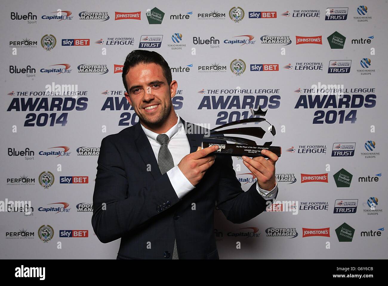 Danny Ings de Burnley avec son joueur de pari de ciel de la Année du championnat aux football League Awards 2014 Banque D'Images