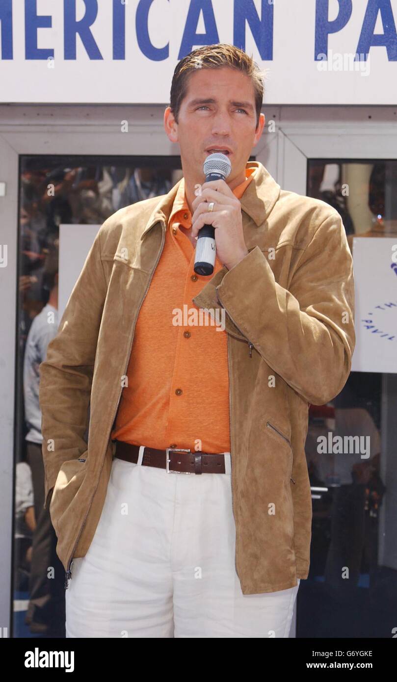 Jim Caviezel, star de la passion du Christ, publie son nouveau film Bobby Jones, Stroke of Genius à l'ouverture du Pavillon américain au Festival de Cannes. Banque D'Images