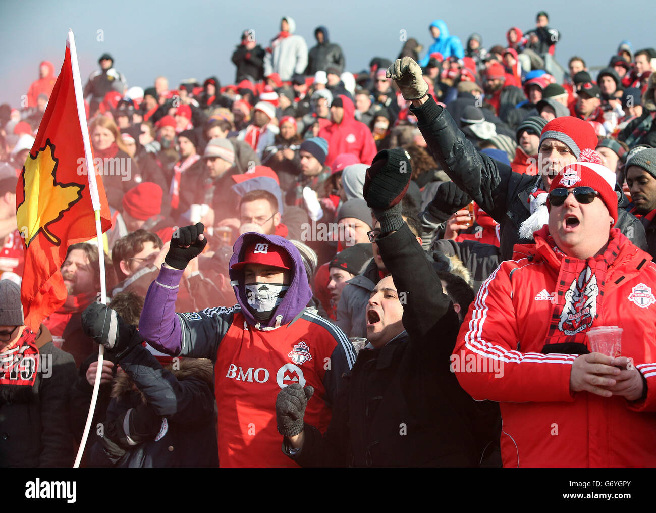 Soccer - Major League Soccer - Toronto FC c. D.C. United - BMO Field.Les fans du Toronto FC célèbrent le but de Jermain Degoe. Banque D'Images