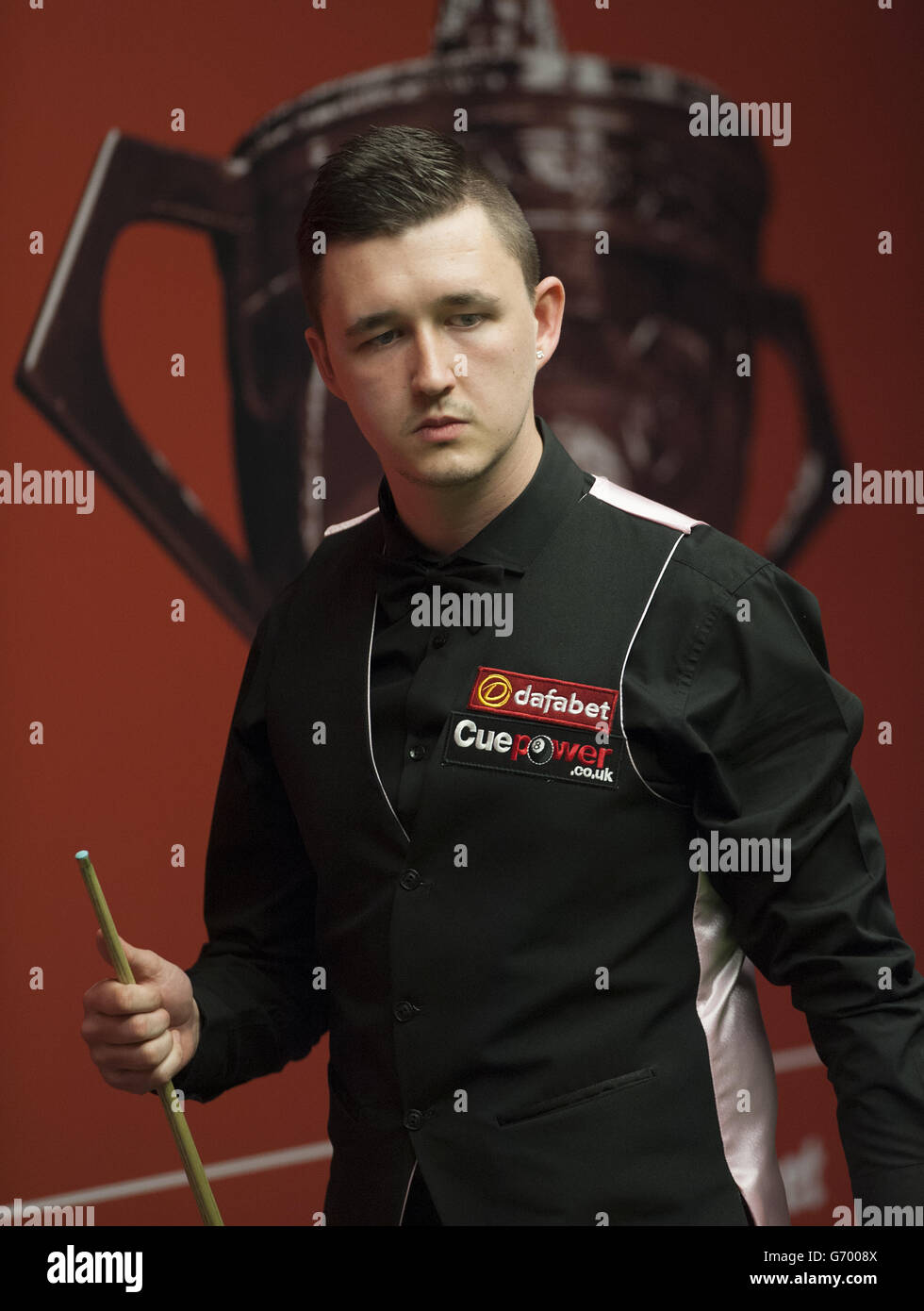 Kyren Wilson lors de son match contre Ricky Walden lors des Championnats du monde de snooker de Dafabet au Crucible, Sheffield. Banque D'Images